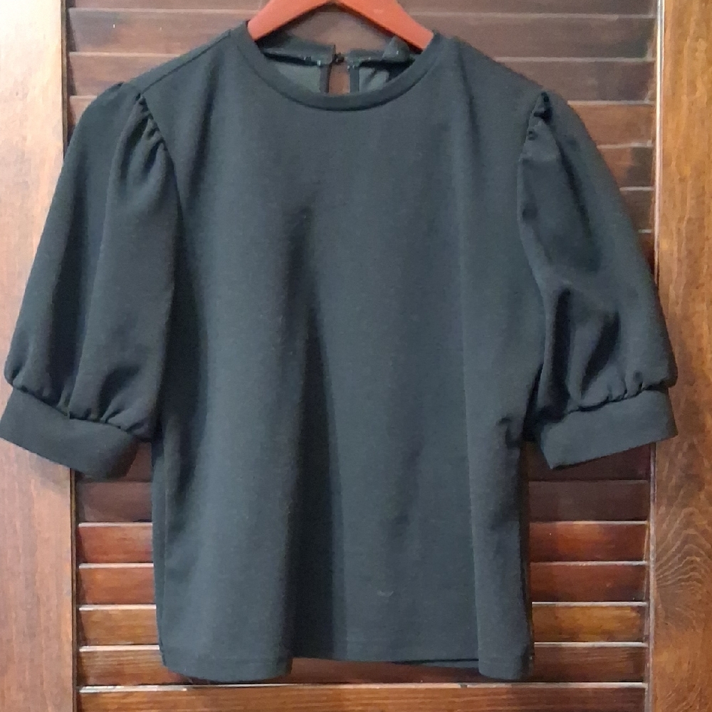 Black 1/2 Sleeve Women's Blouse
